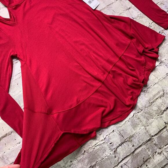 Free People Downtown Girl Tunic Top in Apple Valley - Picture 4 of 7